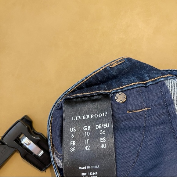 Iiverpool the ankle high rise ankle un done hem size 6/28 - Picture 7 of 7